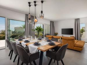 Prodej vily, Vodice, 332 m2