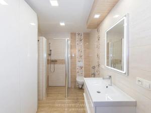 Prodej rodinného domu, Praha - Suchdol, Osvobození, 314 m2