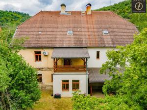 Prodej vily, Roztoky, 300 m2