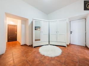 Prodej vily, Roztoky, 300 m2