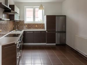 Pronájem bytu 2+kk, Praha - Čakovice, U Párníků, 66 m2