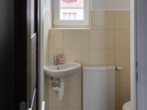 Pronájem bytu 2+kk, Praha - Čakovice, U Párníků, 66 m2