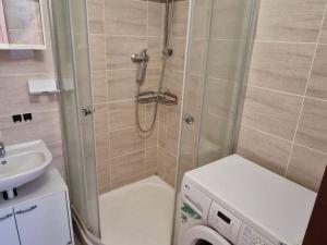 Prodej bytu 3+1, Olomouc, Urxova, 74 m2