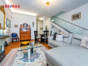 Prodej bytu 2+1, Praha - Josefov, Valentinská, 109 m2