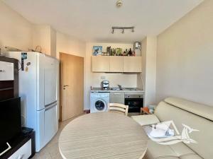 Prodej bytu 2+kk, Nesebar, Bulharsko, 43 m2