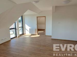 Prodej bytu 2+kk, Dolní Branná, 52 m2