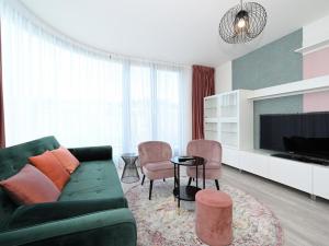 Pronájem bytu 3+kk, Praha - Košíře, Hlaváčkova, 85 m2