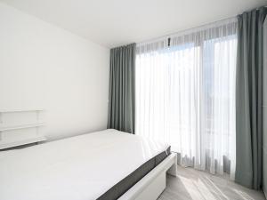 Pronájem bytu 3+kk, Praha - Košíře, Hlaváčkova, 85 m2