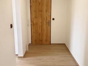 Pronájem bytu 2+1, Chomutov, Bezručova, 60 m2