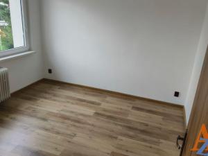 Pronájem bytu 2+1, Chomutov, Bezručova, 60 m2