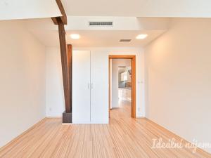 Pronájem bytu 5+kk, Brno, Merhautova, 136 m2