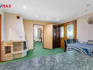 Prodej zemědělské usedlosti, Nová Role - Mezirolí, 900 m2