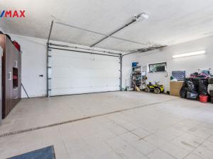 Prodej zemědělské usedlosti, Nová Role - Mezirolí, 900 m2