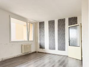 Prodej bytu 1+kk, Kladno - Kročehlavy, Francouzská, 38 m2