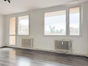 Prodej bytu 1+kk, Kladno - Kročehlavy, Francouzská, 38 m2