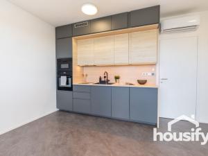 Pronájem bytu 1+kk, Znojmo, Kotkova, 35 m2