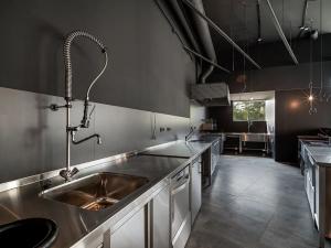 Prodej restaurace, Praha - Holešovice, V háji, 217 m2