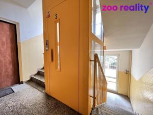 Pronájem bytu 1+1, Chomutov, Zahradní, 35 m2