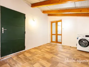 Pronájem bytu 6+kk a větší, Praha - Královice, K Uhříněvsi, 221 m2