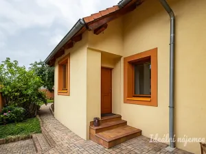 Pronájem bytu 6+kk a větší, Praha - Královice, K Uhříněvsi, 221 m2