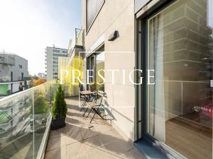 Pronájem bytu 2+kk, Praha - Malešice, Počernická, 47 m2