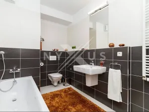 Prodej bytu 4+kk, Praha - Dolní Měcholupy, Honzíkova, 113 m2