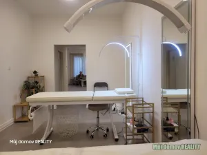 Pronájem obchodního prostoru, Praha - Vysočany, Freyova, 57 m2