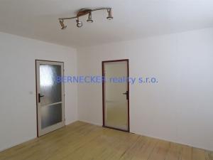 Pronájem bytu 3+1, Hradec Králové - Slezské Předměstí, Severní, 64 m2