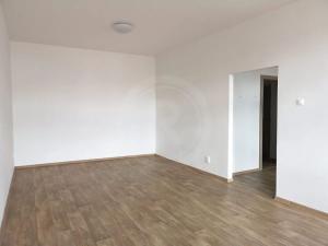 Pronájem bytu 1+1, České Budějovice, Karla IV., 41 m2