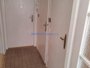 Pronájem bytu 1+1, Hradec Králové, Ludovíta Štúra, 42 m2