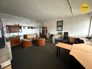 Pronájem výrobních prostor, Paskov, 932 m2