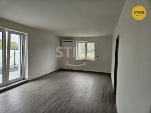 Pronájem bytu 2+kk, Ostrava, Dubová, 64 m2