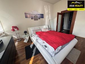 Pronájem bytu 3+kk, Opava, Horní náměstí, 109 m2