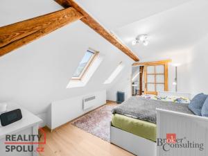 Prodej bytu 3+1, Jáchymov, Husova, 77 m2
