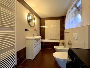 Prodej chalupy, Koberovy - Michovka, 250 m2