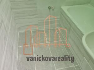 Pronájem bytu 2+1, Děčín - Děčín VI-Letná, 70 m2