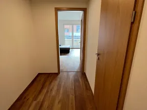 Pronájem bytu 2+kk, Praha - Třebonice, Do zahrádek I, 67 m2