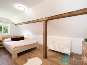 Prodej rodinného domu, Rožmberk nad Vltavou, 302 m2