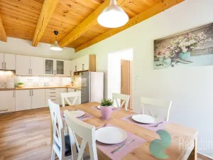 Prodej rodinného domu, Rožmberk nad Vltavou, 302 m2