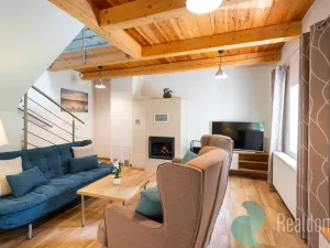 Prodej rodinného domu, Rožmberk nad Vltavou, 302 m2