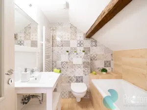 Prodej rodinného domu, Rožmberk nad Vltavou, 302 m2