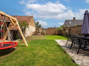 Prodej rodinného domu, Strachotín, Příční, 91 m2