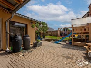 Prodej rodinného domu, Strachotín, Příční, 91 m2