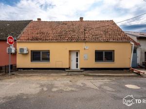 Prodej rodinného domu, Strachotín, Příční, 91 m2