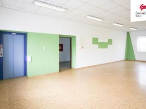 Prodej výrobních prostor, Kamenice, 783 m2