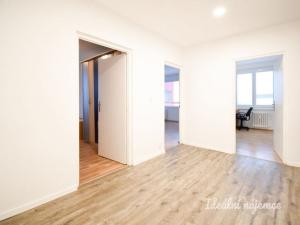 Pronájem bytu 4+1, Brno - Židenice, Bořetická, 80 m2
