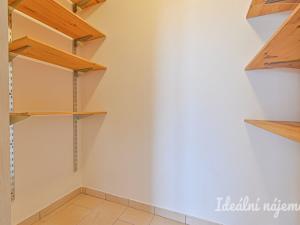 Pronájem bytu 2+kk, Brno, Holzova, 61 m2