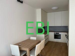 Pronájem bytu 2+kk, Praha, Štěchovická, 60 m2