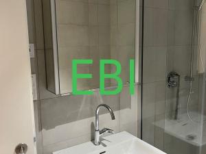 Pronájem bytu 2+kk, Praha, Štěchovická, 60 m2