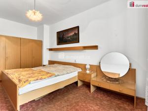 Prodej bytu 2+1, Karlovy Vary - Rybáře, Roháče z Dubé, 53 m2